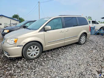 2016 Chrysler Town & Country 2C4RC1BG3GR239508