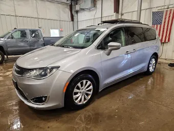2017 Chrysler Pacifica 2C4RC1BG1HR720620 Lot 52210686
