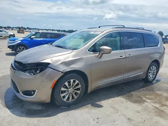 2017 Chrysler Pacifica 2C4RC1BGXHR675645 Lot 57684916