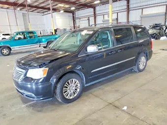 2015 Chrysler Town & Country 2C4RC1CG1FR594979