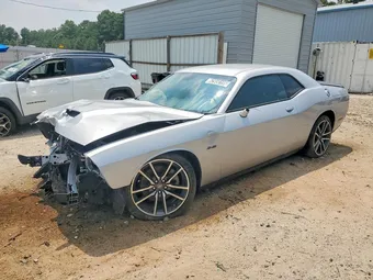 2023 Dodge Challenger 2C3CDZBT2PH610117
