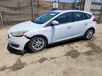 2016 Ford Focus 1FADP3K27GL217539