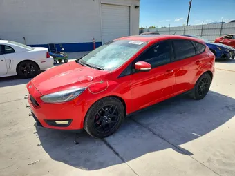 2016 Ford Focus 1FADP3K24GL363882