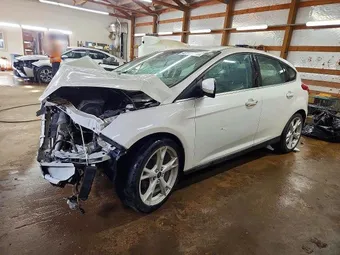 2015 Ford Focus 1FADP3N27FL303508
