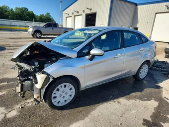 2016 Ford Fiesta 3FADP4AJ1GM104845