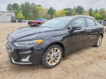 2020 Ford Fusion Energi 3FA6P0SU3LR142150
