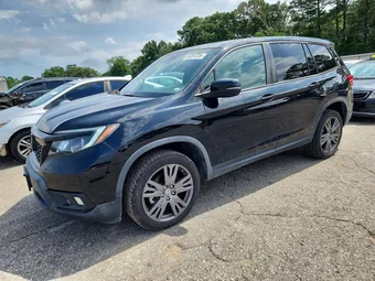 2021 Honda Passport 5FNYF8H52MB043570