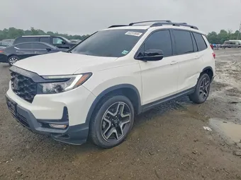 2023 Honda Passport 5FNYF8H06PB037148