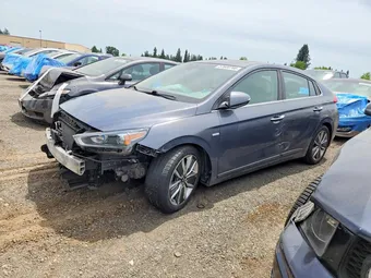 2018 Hyundai Ioniq KMHC05LC1JU060147