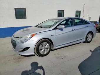 2015 Hyundai Sonata Hybrid KMHEC4A44FA118427
