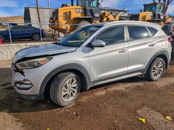 2017 Hyundai Tucson KM8J33A4XHU294697