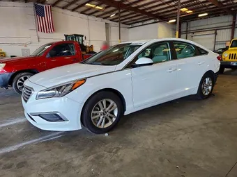 2016 Hyundai Sonata 5NPE24AF6GH284404