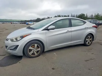 2015 Hyundai Elantra KMHDH4AE7FU266561