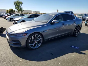 2020 Jaguar XE SAJAE4FX6LCP64165
