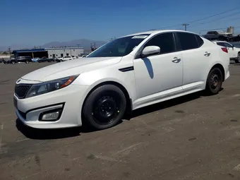 2015 Kia Optima KNAGM4A77F5584962