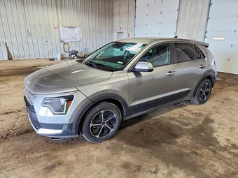 2023 Kia Niro KNDCP3LE1P5063591