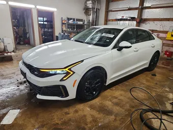 2026 Kia K5 KNAG24J72T5436851