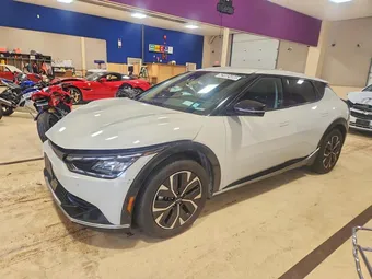 2023 Kia EV6 KNDC34LA8P5129827