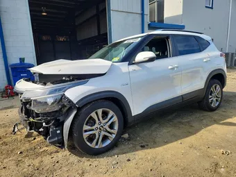 2021 Kia Seltos KNDEUCAA9M7176819