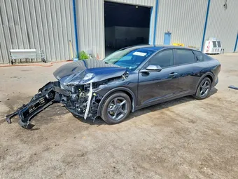 2025 Kia K4 3KPFT4DE5SE084034