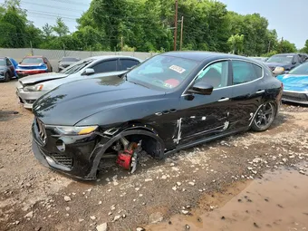 2018 Maserati Levante ZN661XUA4JX277499