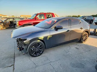 2022 Mazda 3 JM1BPBML8N1515950