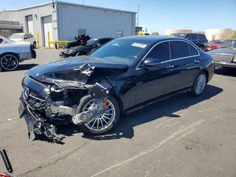 2022 Mercedes-Benz E-Class W1KZF8DB7NB052422