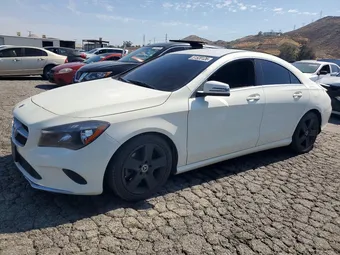 2018 Mercedes-Benz CLA-Class WDDSJ4EB5JN611806