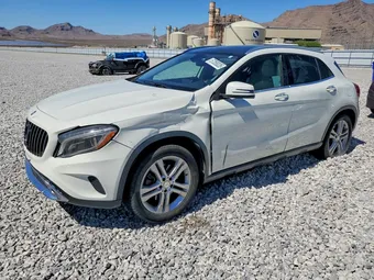 2015 Mercedes-Benz GLA-Class WDCTG4EB7FJ177880