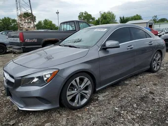 2019 Mercedes-Benz CLA-Class WDDSJ4GB6KN724002
