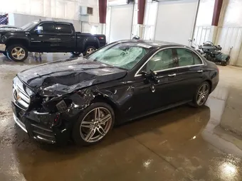 2018 Mercedes-Benz E-Class WDDZF4KB5JA359292