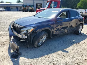 2019 Mercedes-Benz GLA-Class WDCTG4GB4KU001729
