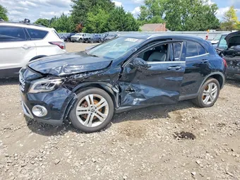 2019 Mercedes-Benz GLA-Class WDCTG4GB4KJ549814