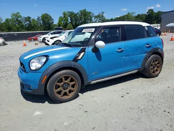 2016 Mini Cooper Countryman WMWZC5C57GWU20524