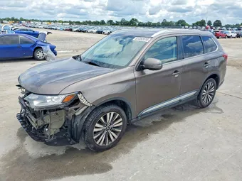 2019 Mitsubishi Outlander JA4AD3A30KZ017683