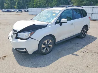 2018 Subaru Forester JF2SJAECXJH424319