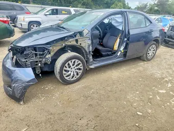 2018 Toyota Corolla 5YFBURHE4JP832286 Lot 59065236