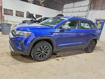 2022 Volkswagen Taos 3VVMX7B26NM023373