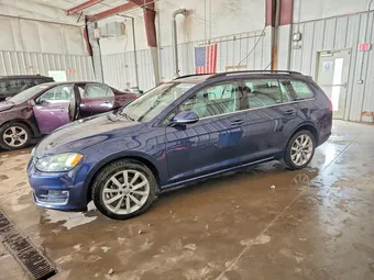 2016 Volkswagen Golf SportWagen 3VWC17AU1GM509412