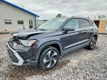 2025 Volkswagen Taos 3VVVC7B2XSM009584