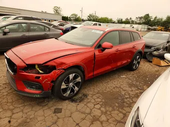 2020 Volvo V60 YV4102WK2L1030735