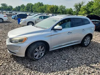 2017 Volvo XC60 YV440MRUXH2012703