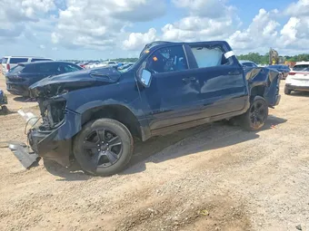 2020 Ram 1500 1C6SRFFT2LN184861