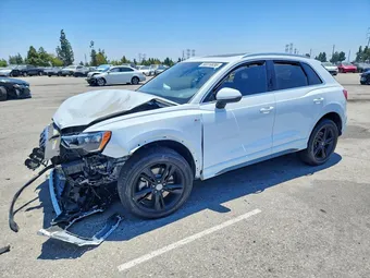 2021 Audi Q3 WA1DECF38M1010758