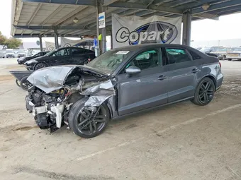 2018 Audi A3 WAUAUGFF1J1040934