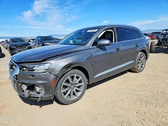 2019 Audi Q7 WA1LAAF73KD013013
