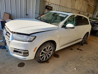 2019 Audi Q7 WA1LAAF72KD025184
