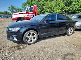 2018 Audi A3 WAUAUGFF9J1028739