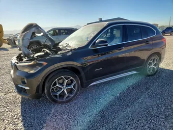 2018 BMW X1 WBXHT3C39J5F92199