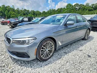 2017 BMW 5 Series WBAJA5C30HG894389